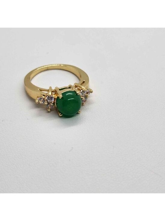Jewelry - Brand NEW   Round JADE  Ring